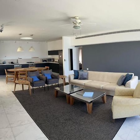 Casa Nova - Luxury Suites & Boutique Apart-Hotel Тель-Авив Экстерьер фото
