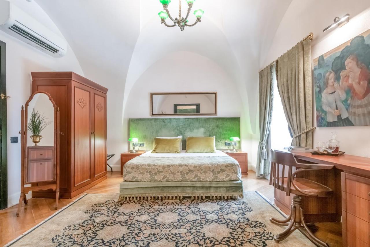 Casa Nova - Luxury Suites & Boutique Apart-Hotel Тель-Авив Экстерьер фото